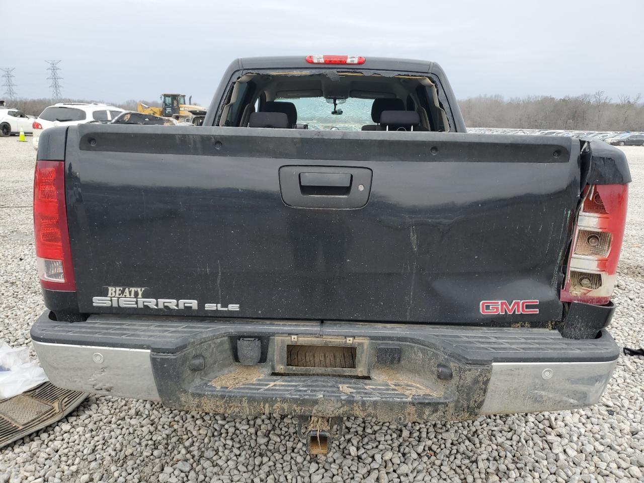 2013 GMC Sierra - Image 6