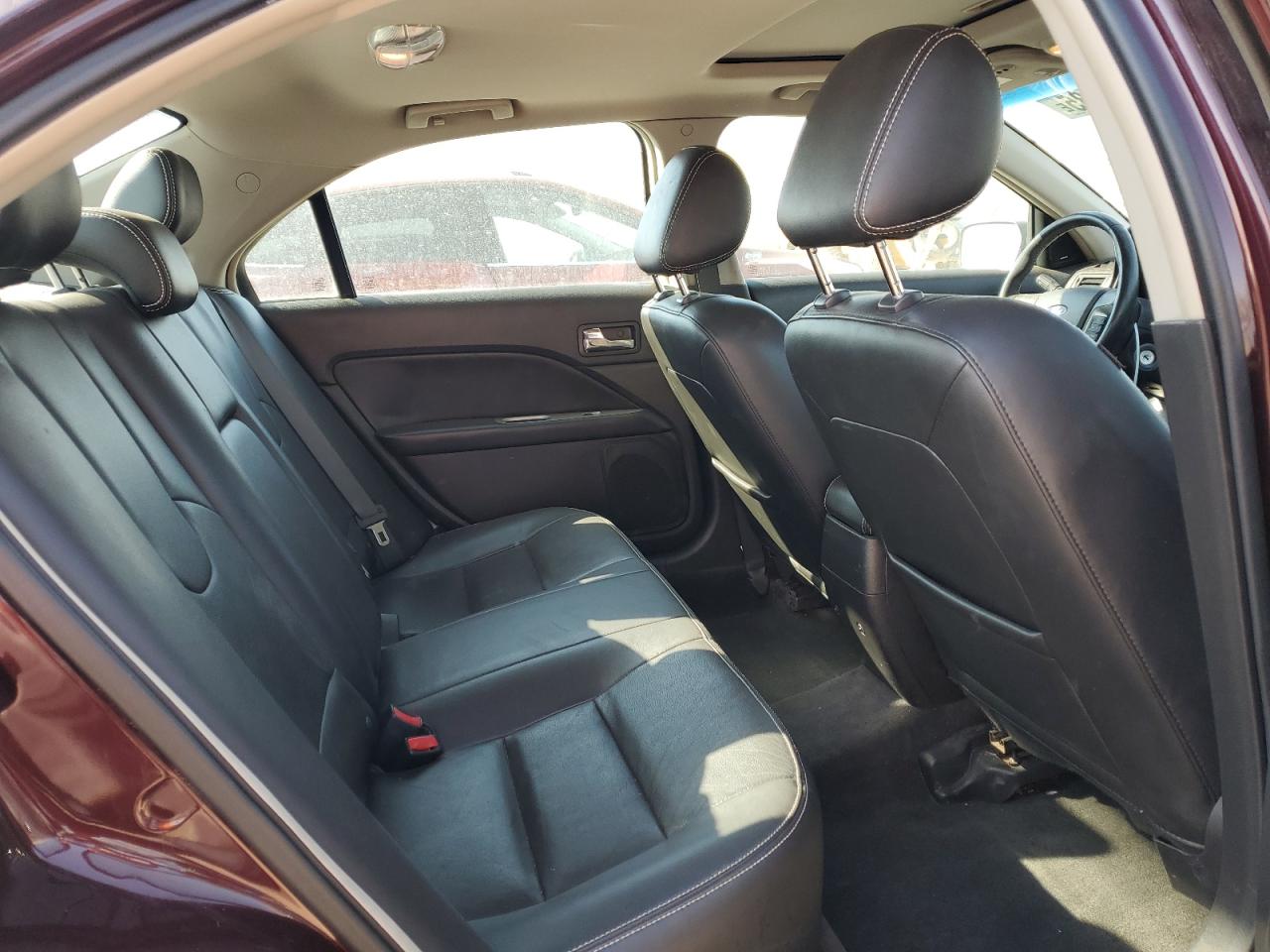 2011 Ford Fusion - Image 10