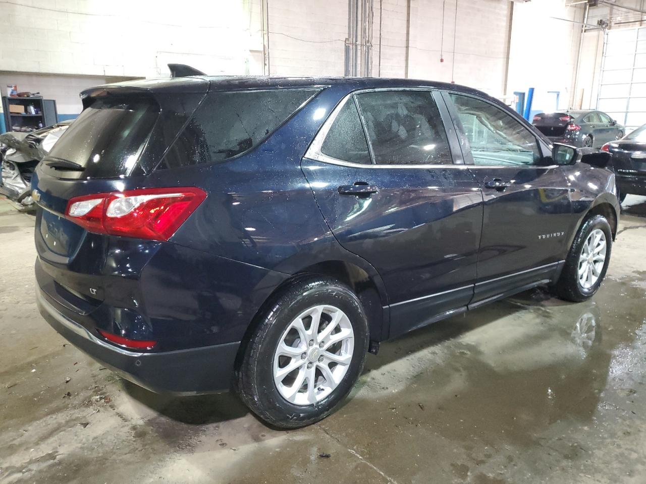 2021 Chevrolet Equinox - Image 3