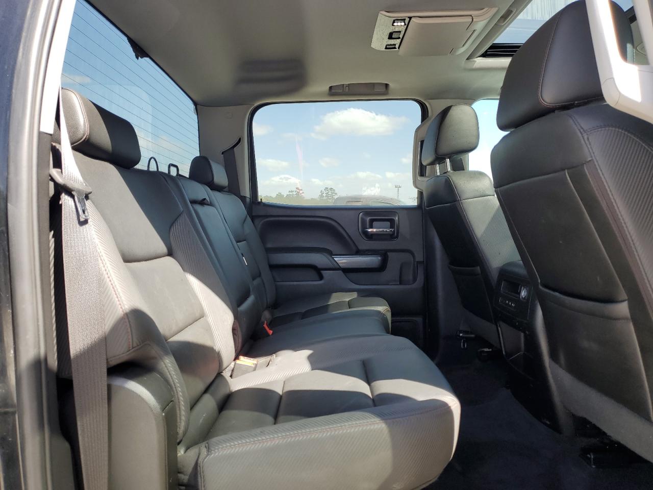 2018 GMC Sierra - Image 10