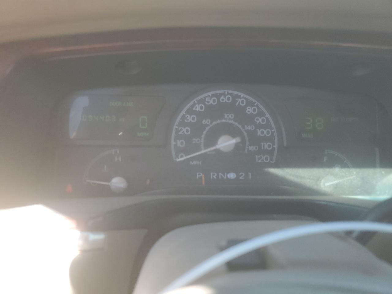 2003 Lincoln Town Car Executive VIN: 1LNHM81W63Y651305 Lot: 50501715