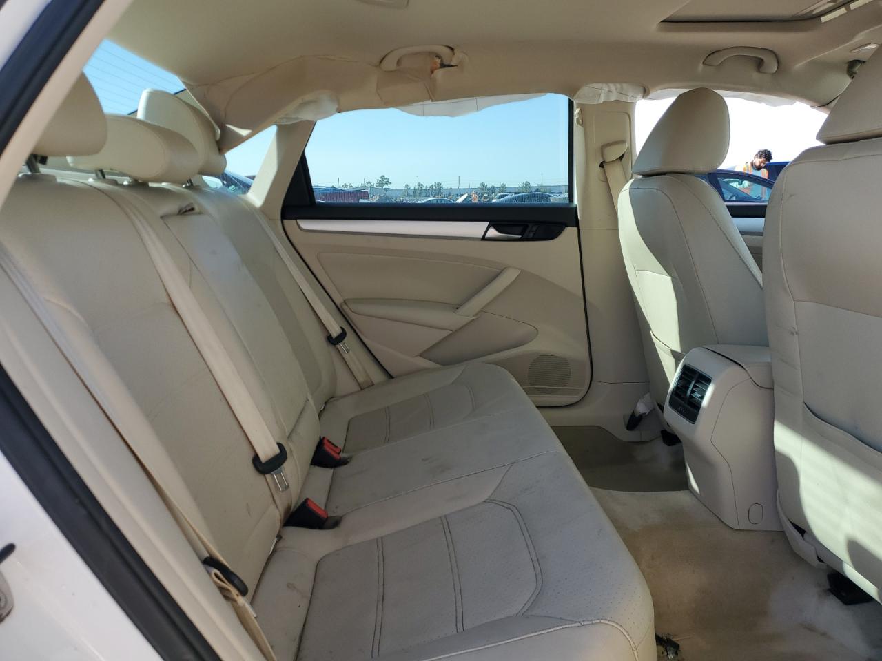 2013 Volkswagen Passat Se VIN: 1VWBP7A34DC142780 Lot: 48653365