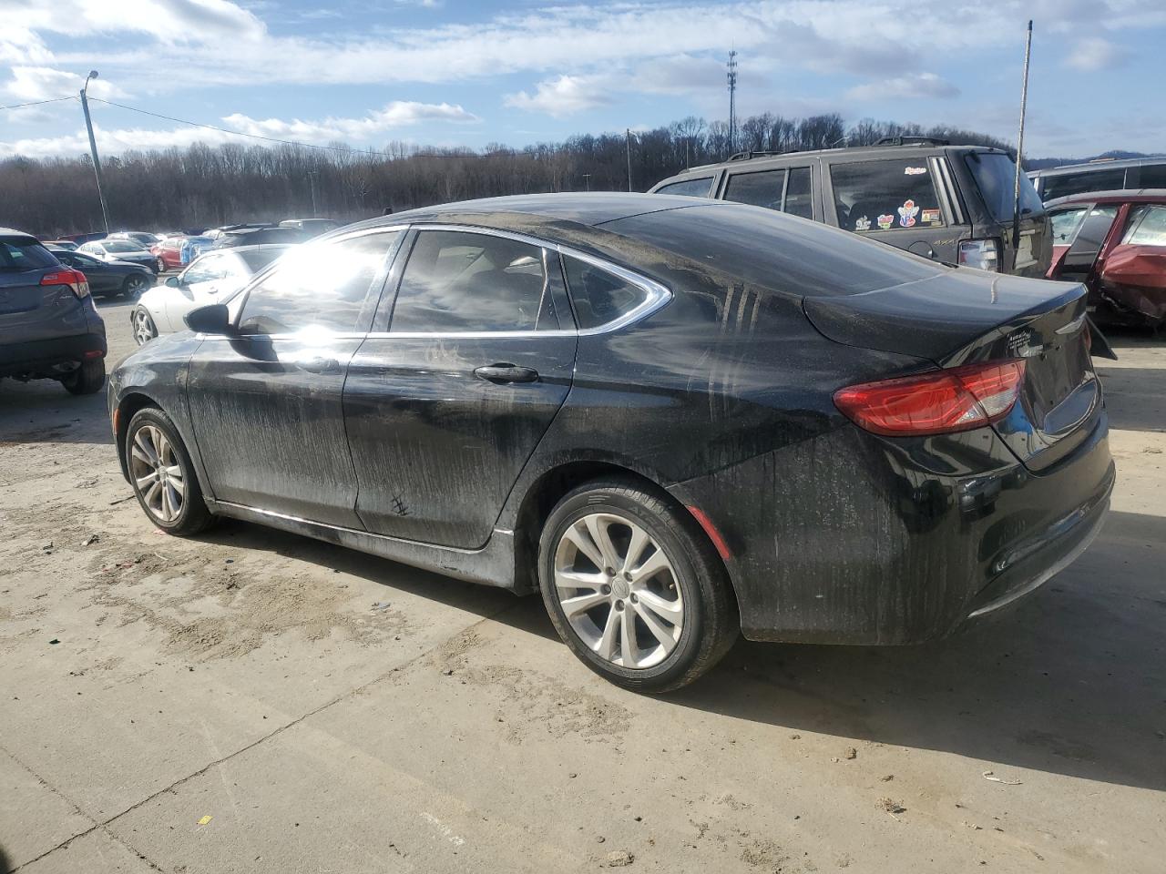 2015 Chrysler 200 - Image 2