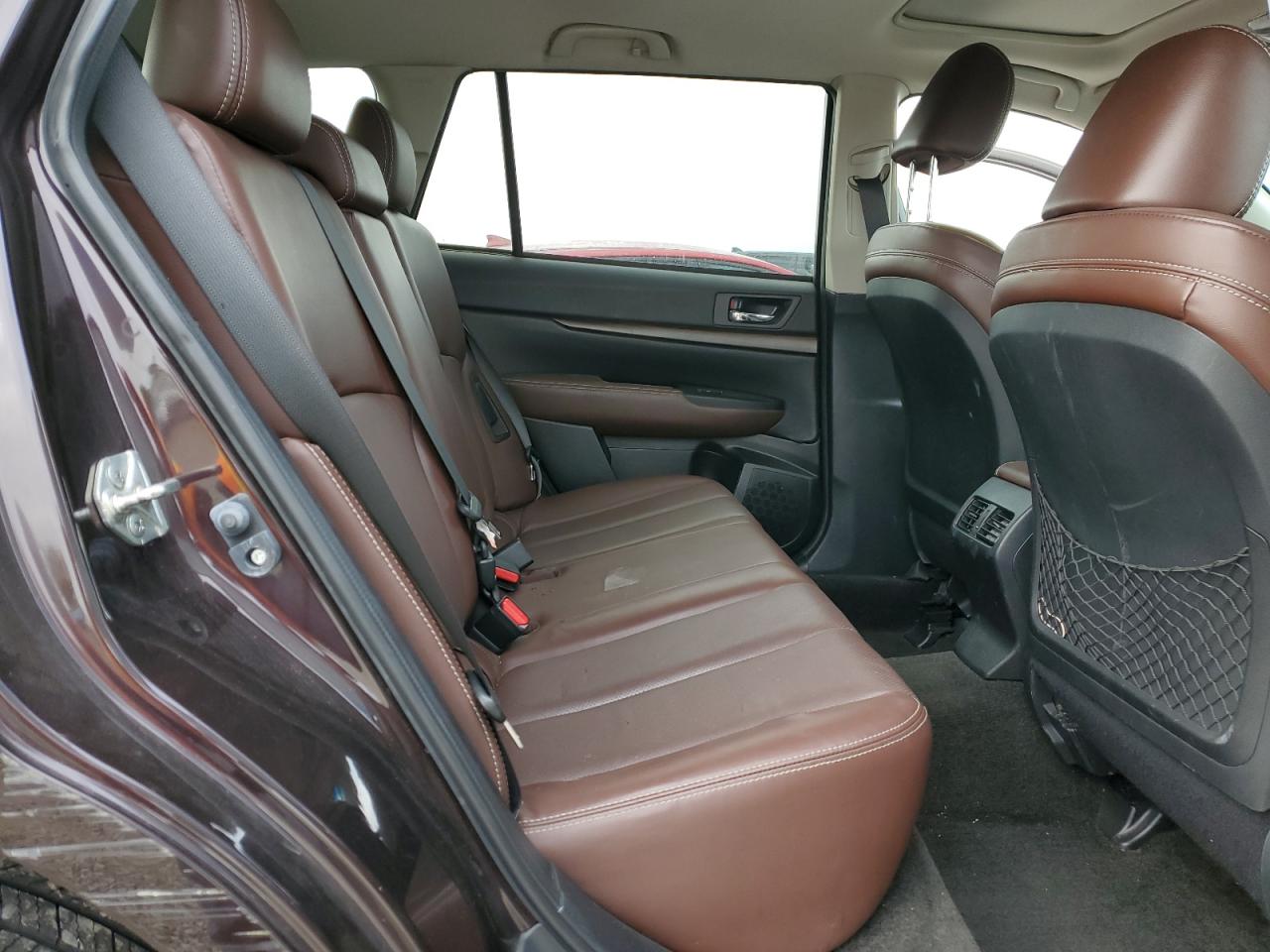 2013 Subaru Outback - Image 11