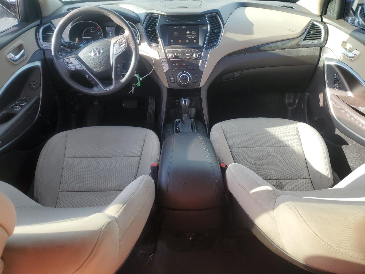 2017 Hyundai Santa Fe - Image 8