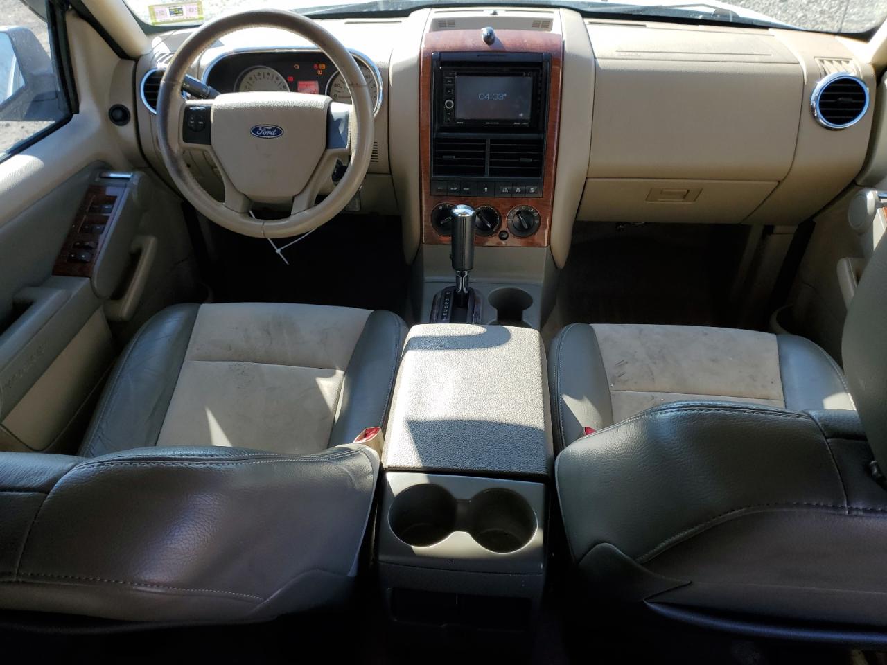 2007 Ford Explorer - Image 8