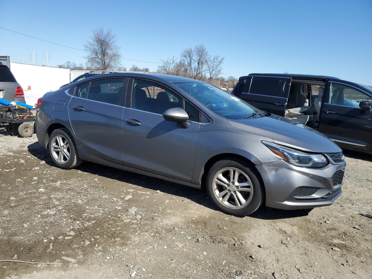 1G1BE5SM5J7113337 CHEVROLET CRUZE 2018
