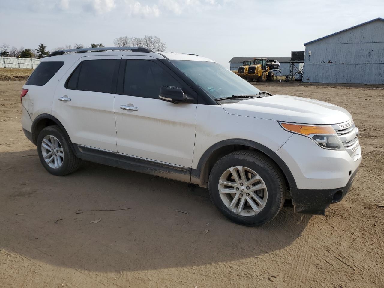 2015 Ford Explorer - Image 4