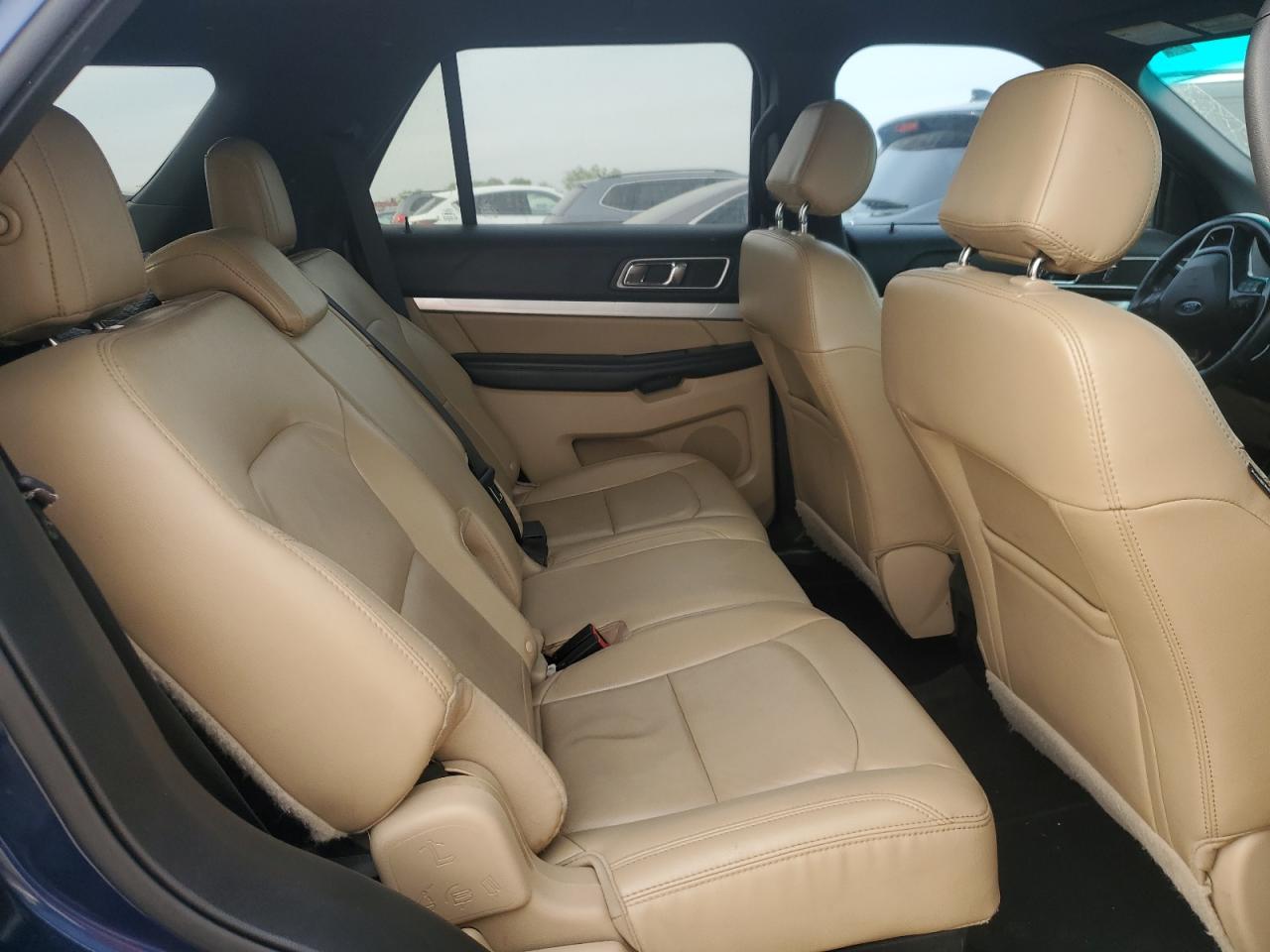 1FM5K7D80HGA75157 FORD EXPLORER 2017