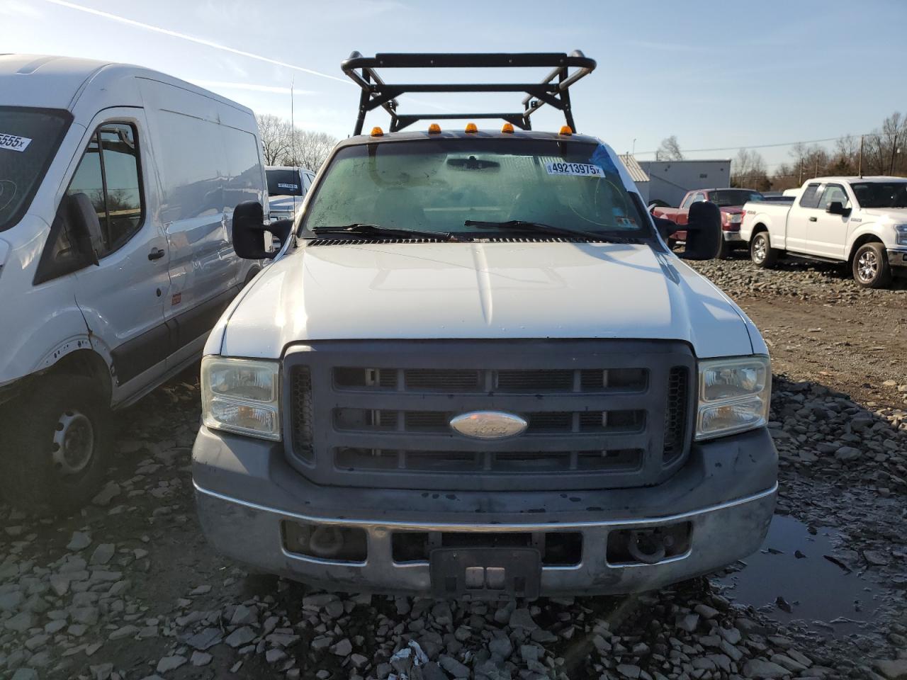 2006 Ford F250 - Image 5