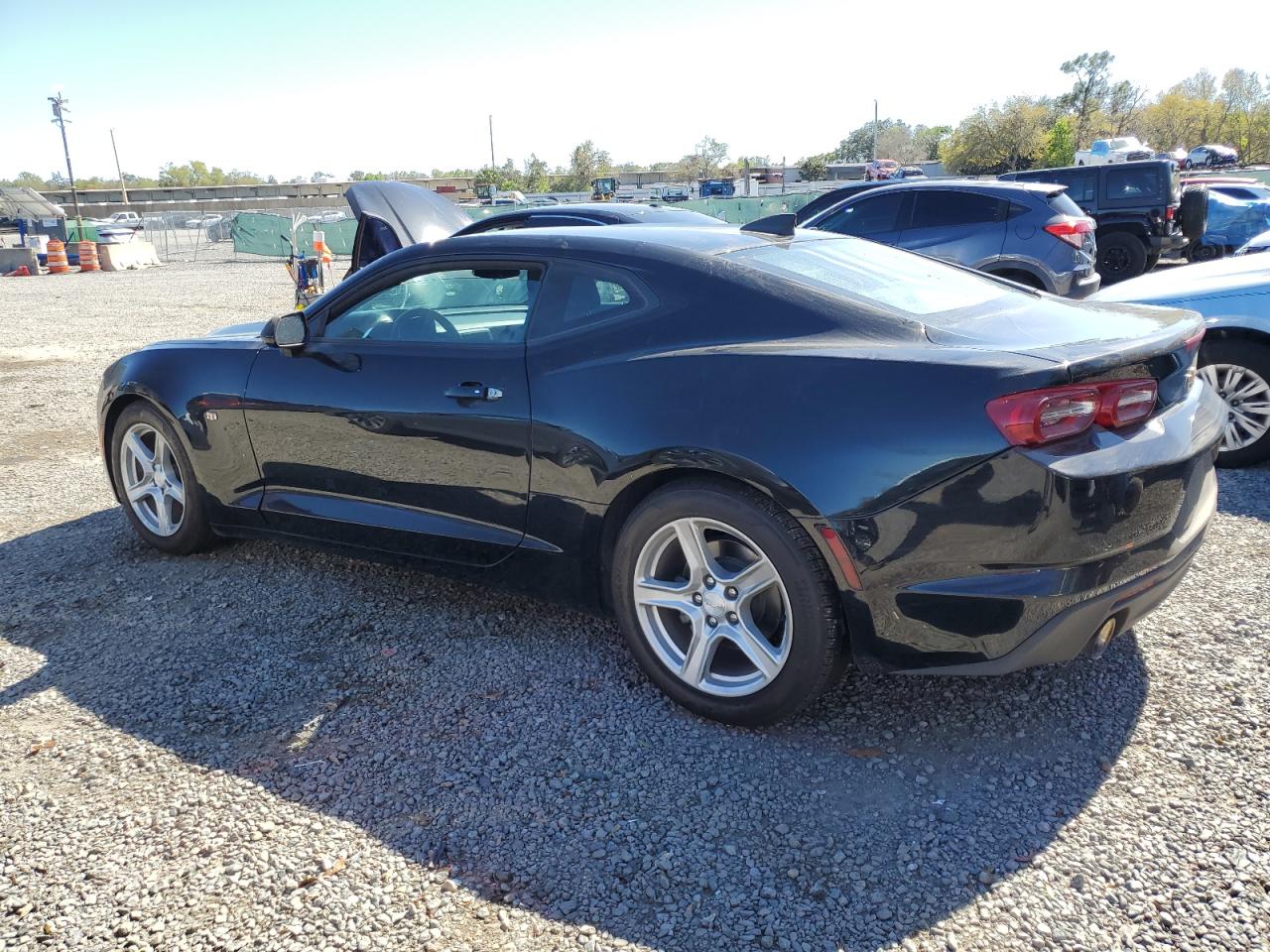 2019 Chevrolet Camaro - Image 2