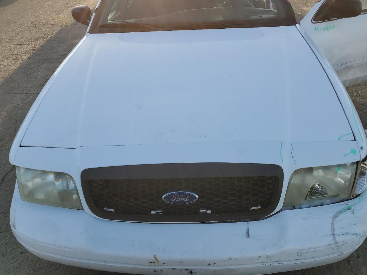 2007 Ford Crown Victoria - Image 11