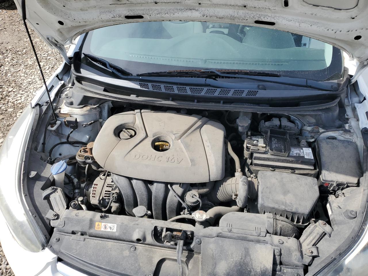 2014 Hyundai Elantra - Image 11