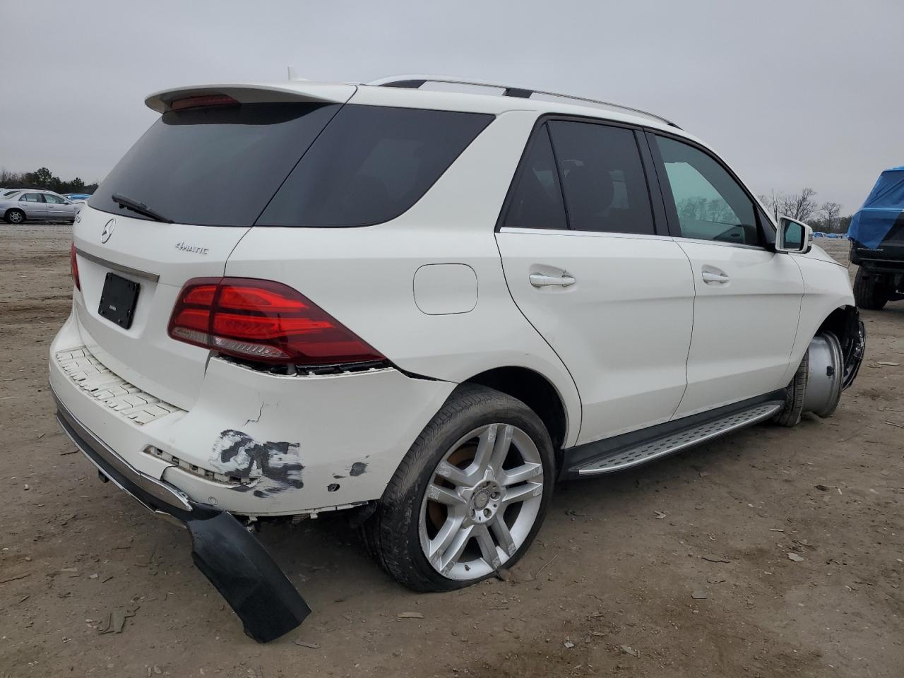 2017 Mercedes-Benz GLE - Image 3