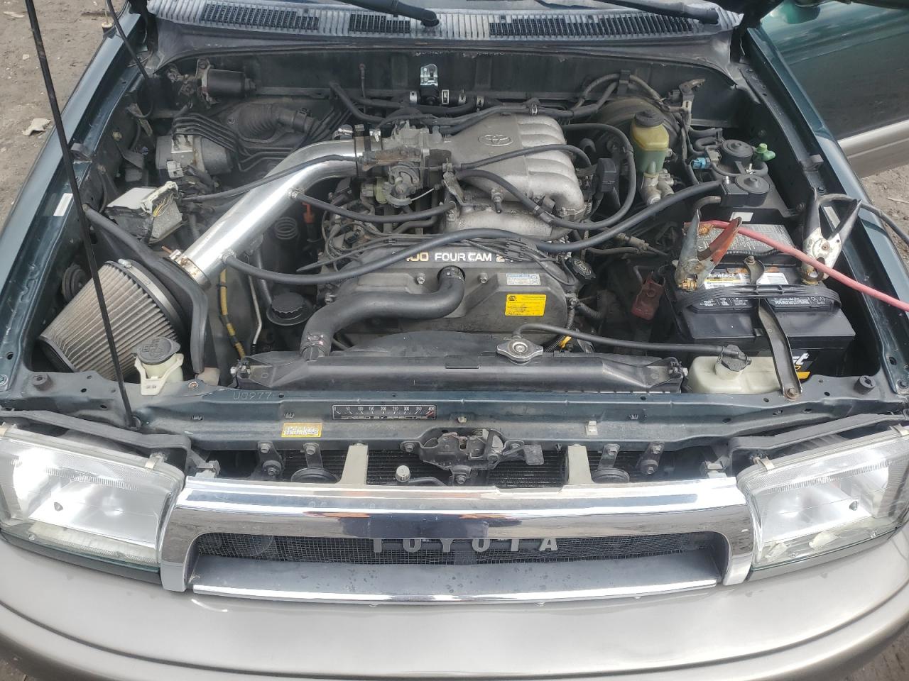 2000 Toyota 4Runner - Image 12