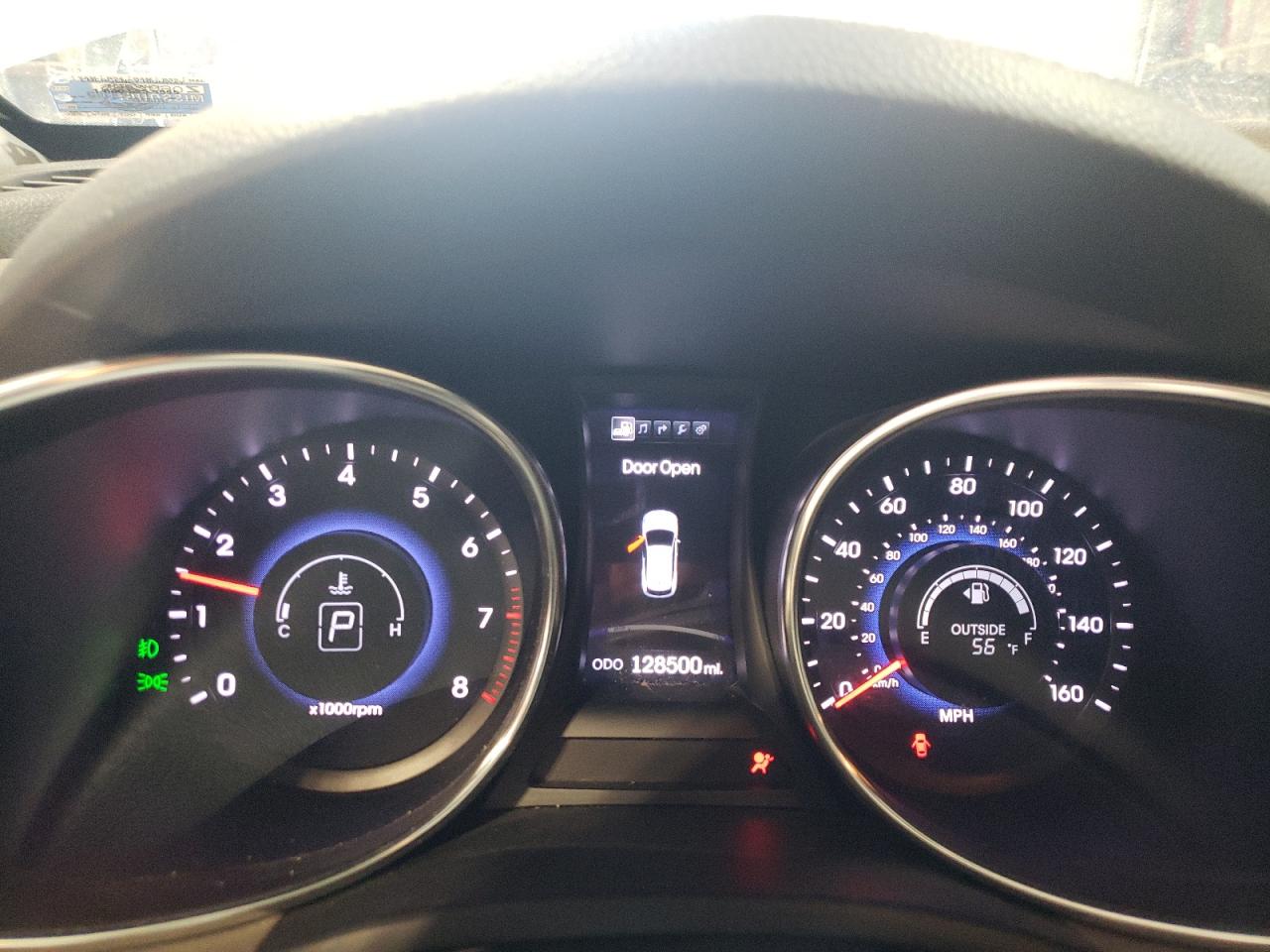 2013 Hyundai Santa Fe - Image 9