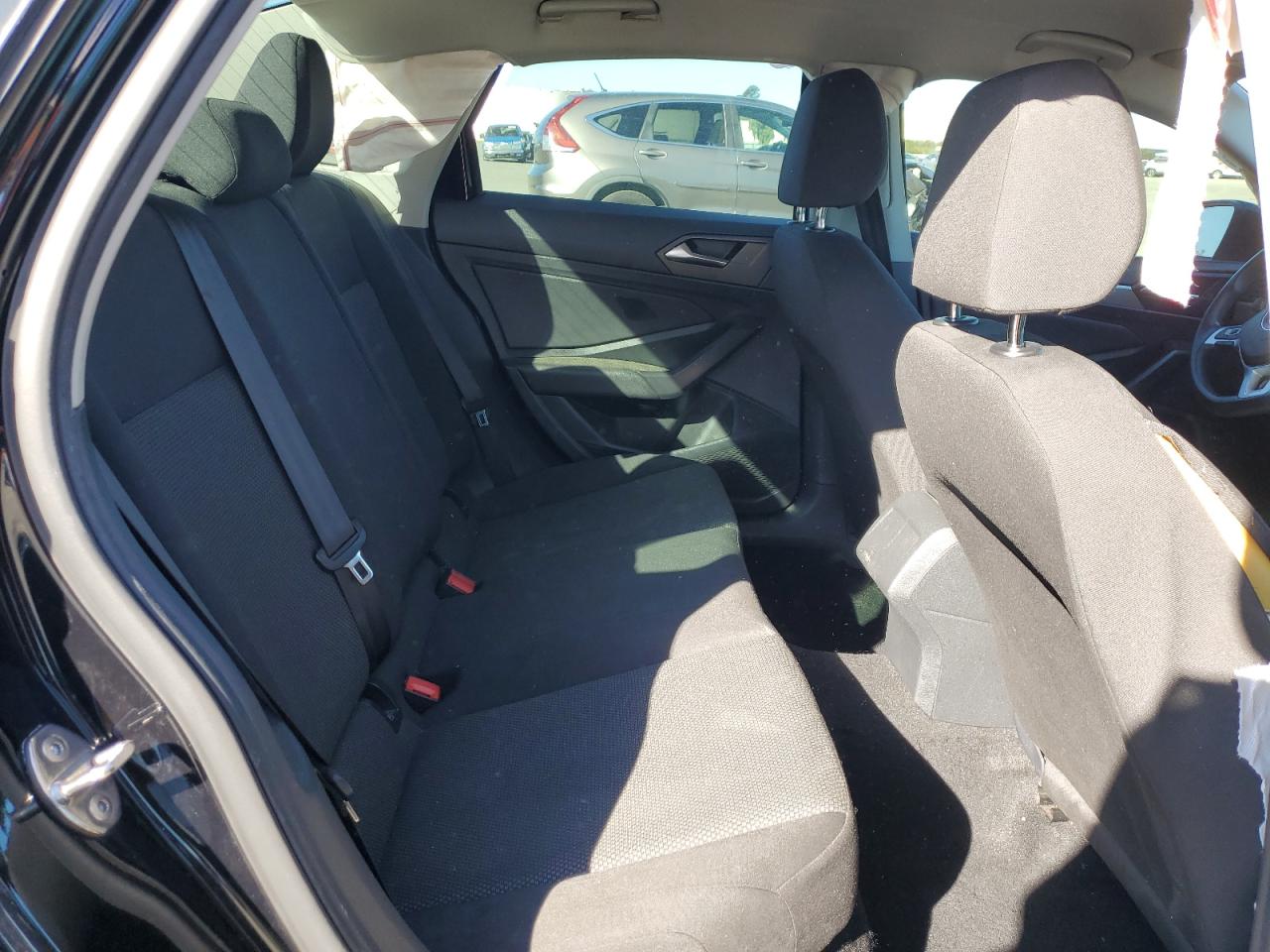 2019 Volkswagen Jetta - Image 11