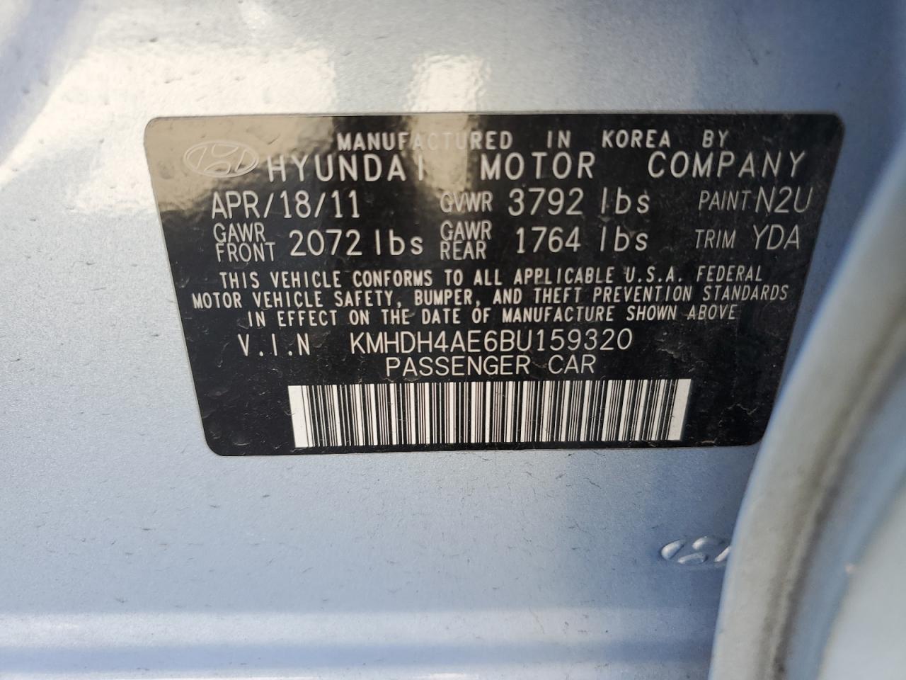 2011 Hyundai Elantra - Image 12