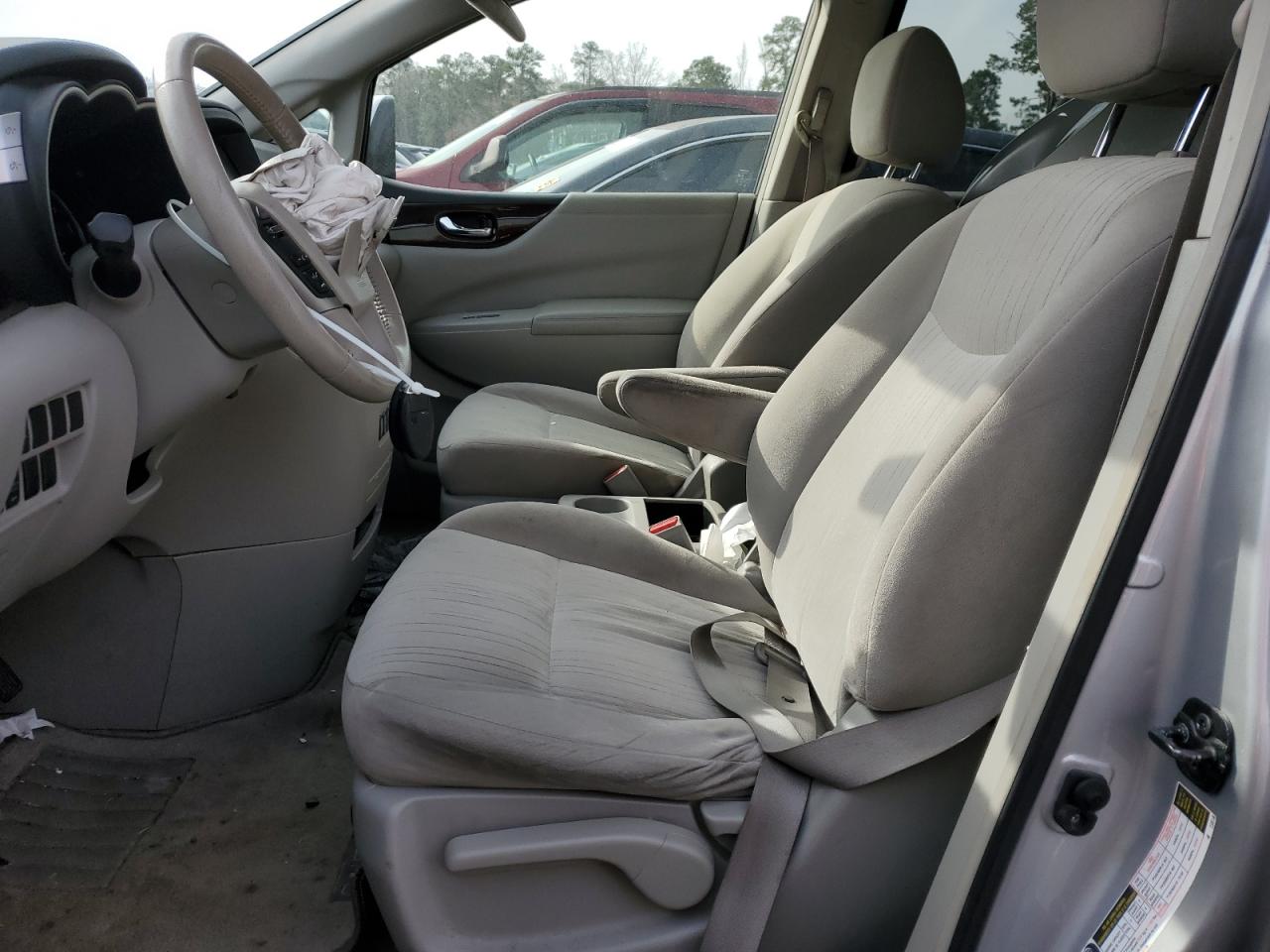 2015 Nissan Quest - Image 7