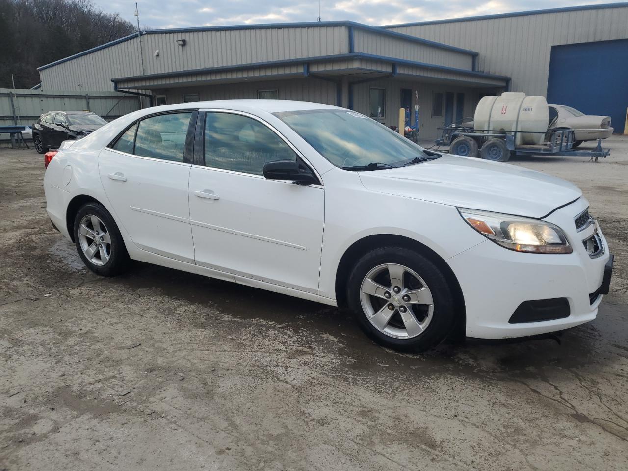 2013 Chevrolet Malibu - Image 4