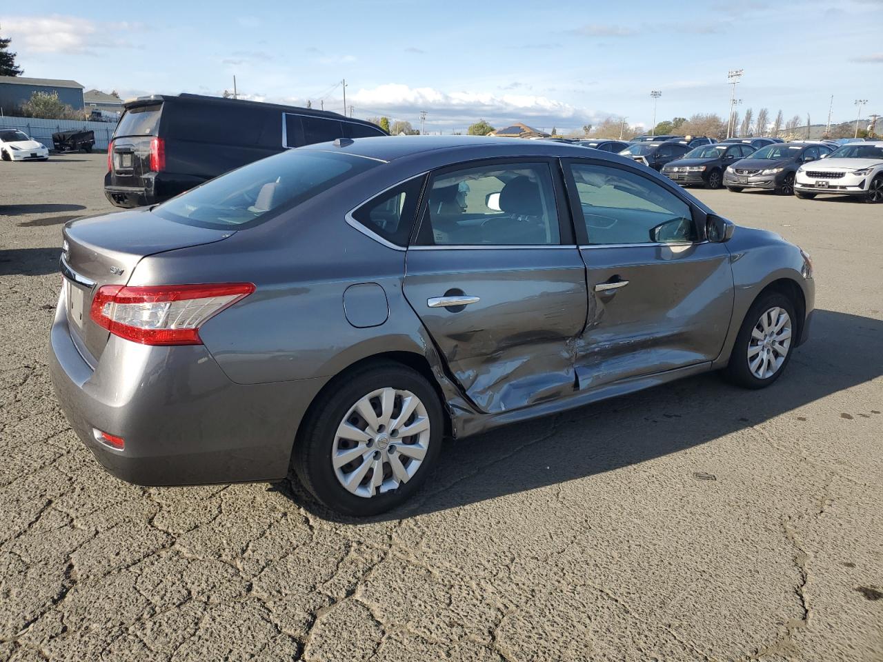 2015 Nissan Sentra - Image 3
