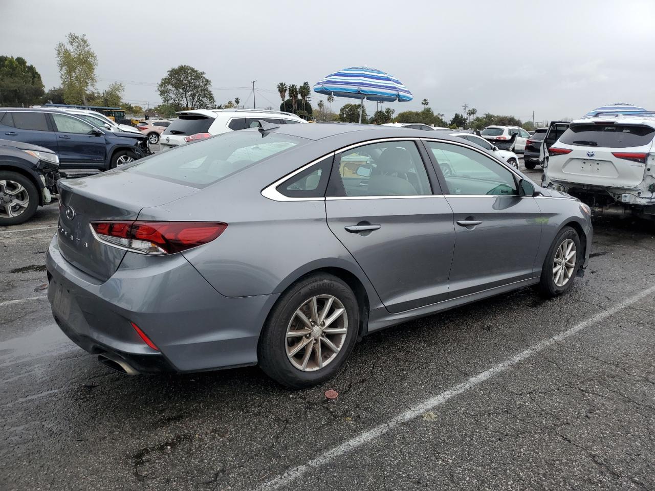 2018 Hyundai Sonata - Image 3