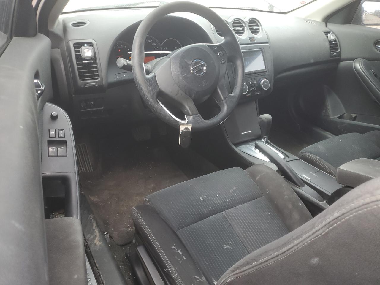 2012 Nissan Altima - Image 8
