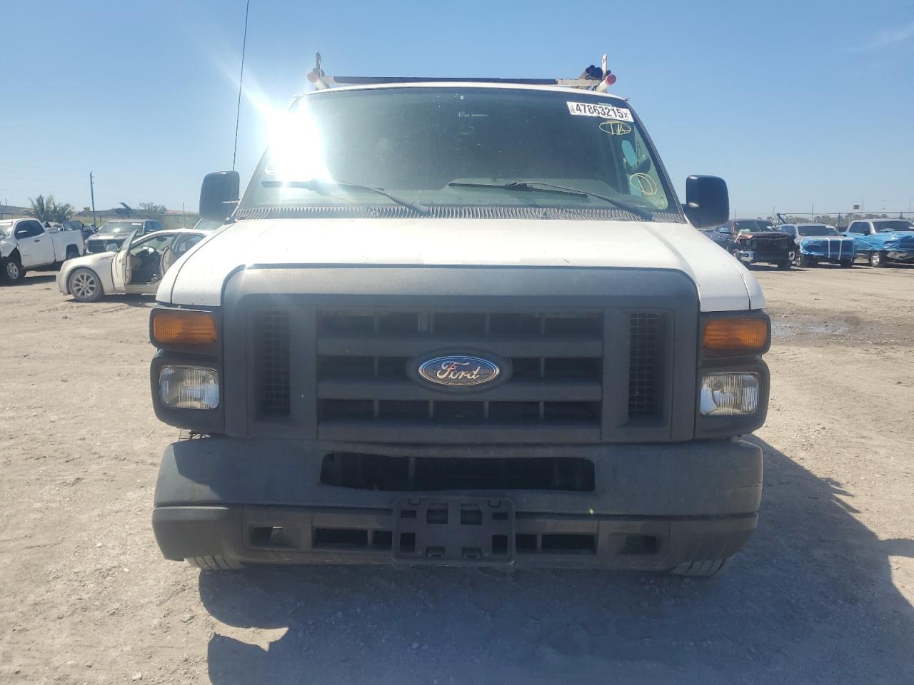 2013 Ford Econoline - Image 5