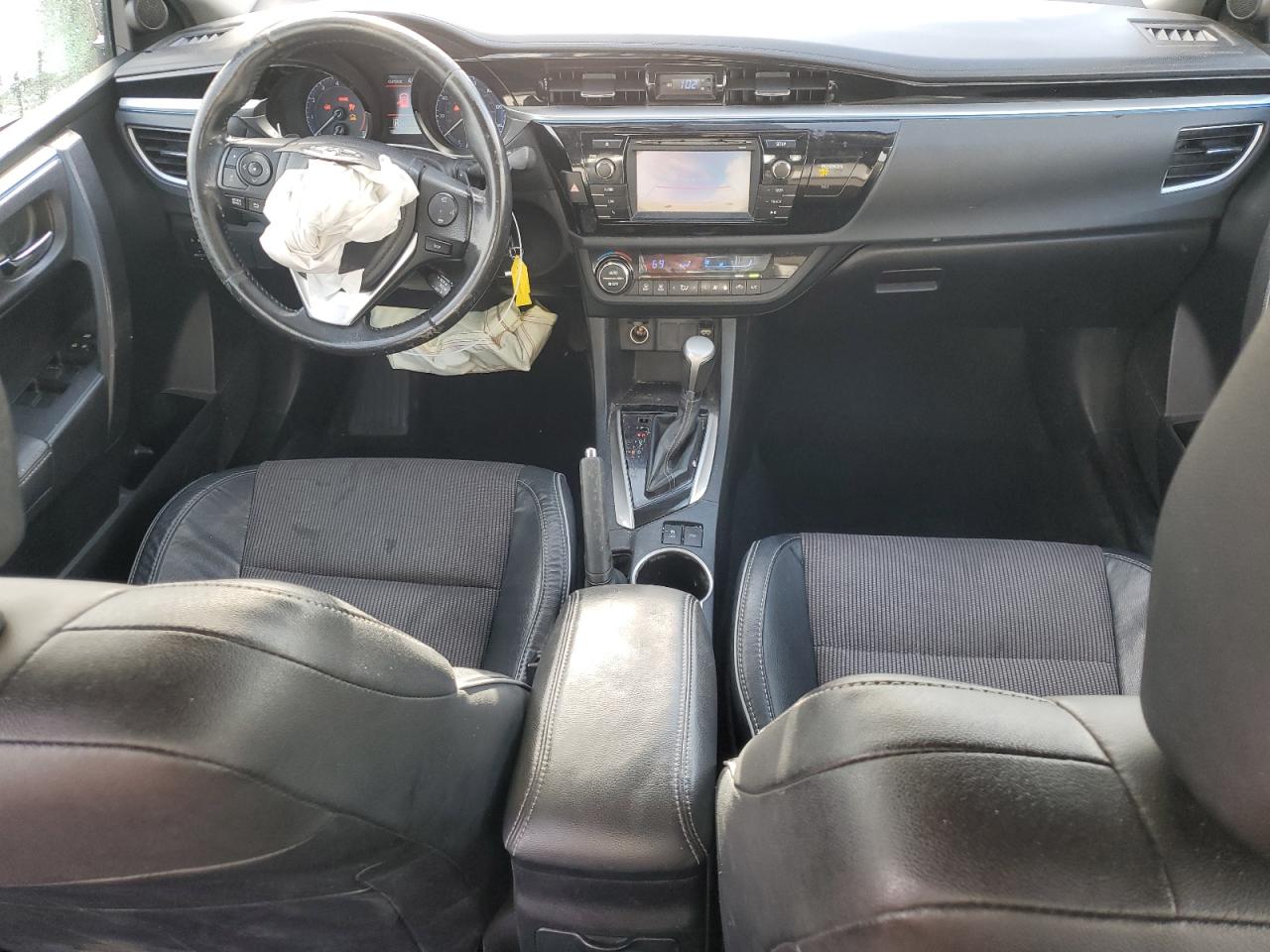 2015 Toyota Corolla - Image 8