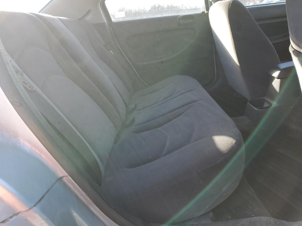 2002 Chrysler Sebring - Image 10