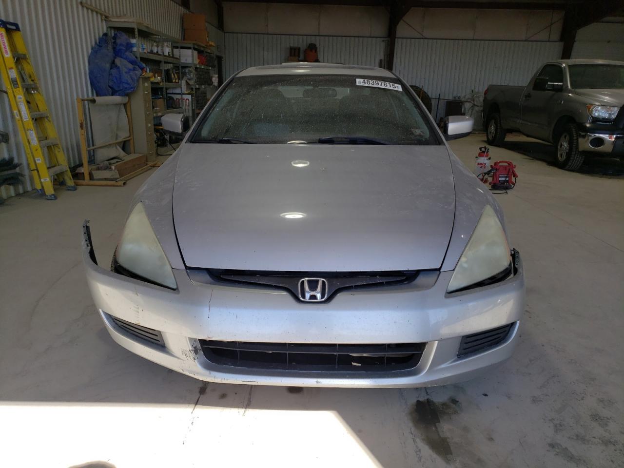 2004 Honda Accord - Image 5