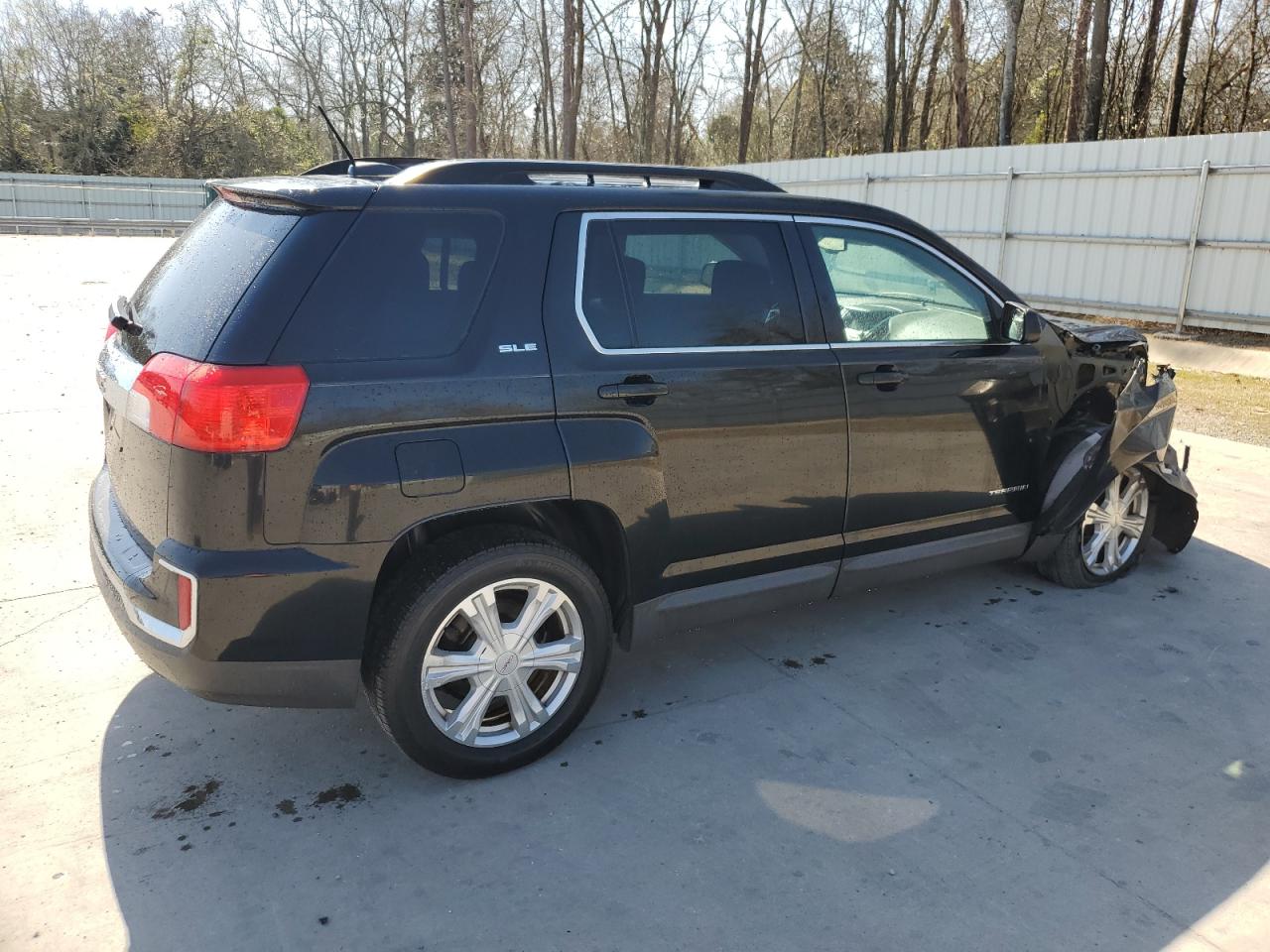 2017 GMC Terrain - Image 3