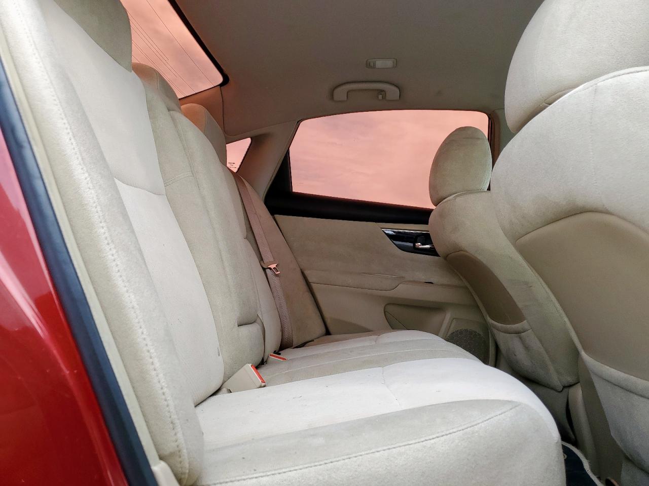 2013 Nissan Altima - Image 10