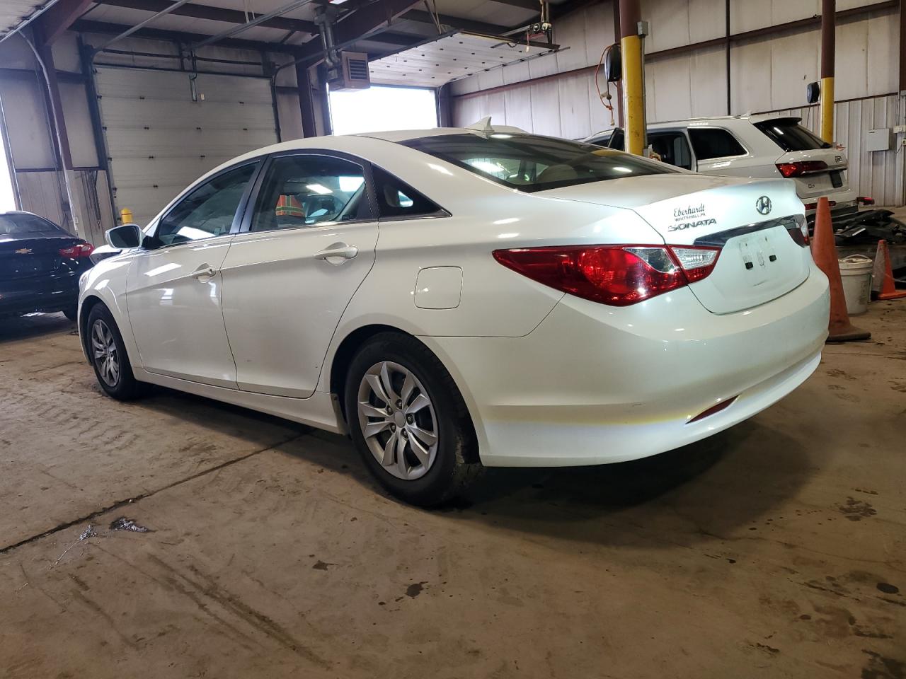 2012 Hyundai Sonata - Image 2