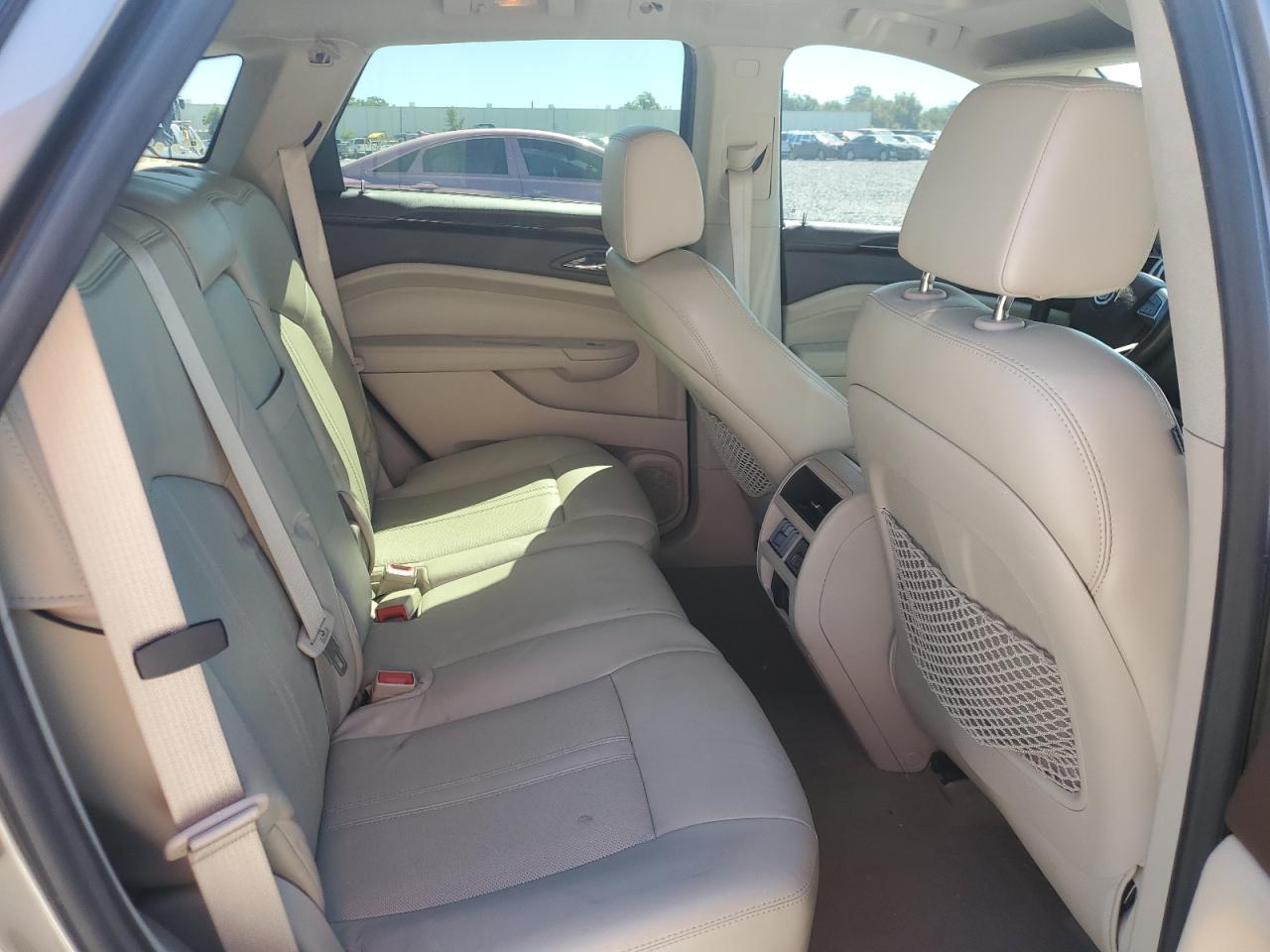 2011 Cadillac SRX - Image 11
