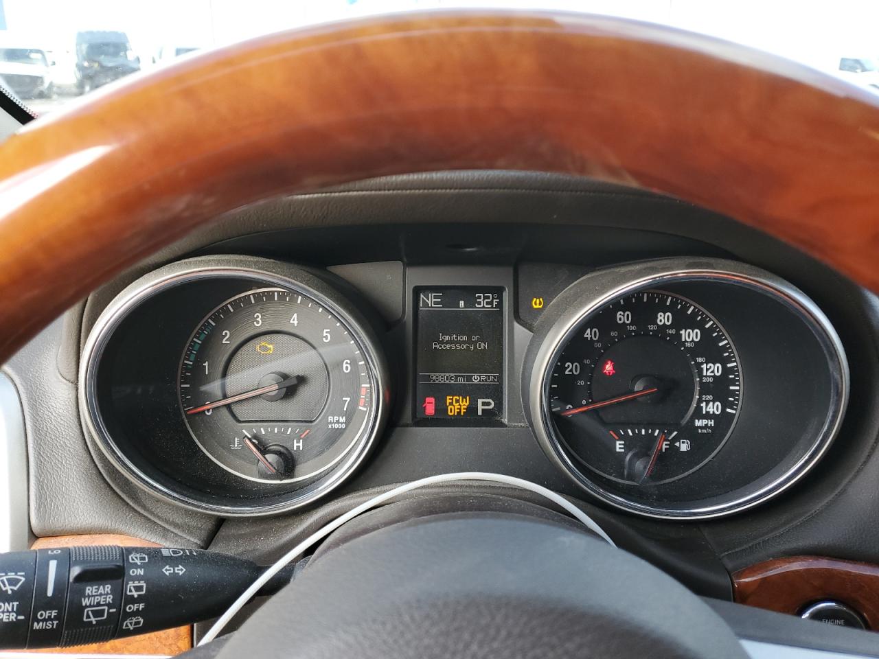 2011 Jeep Grand Cherokee - Image 9