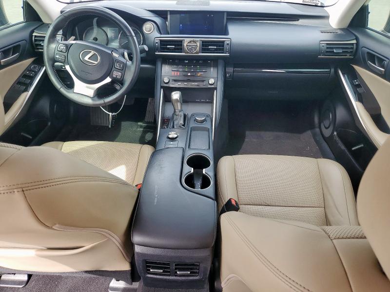  LEXUS IS 2017 Gray