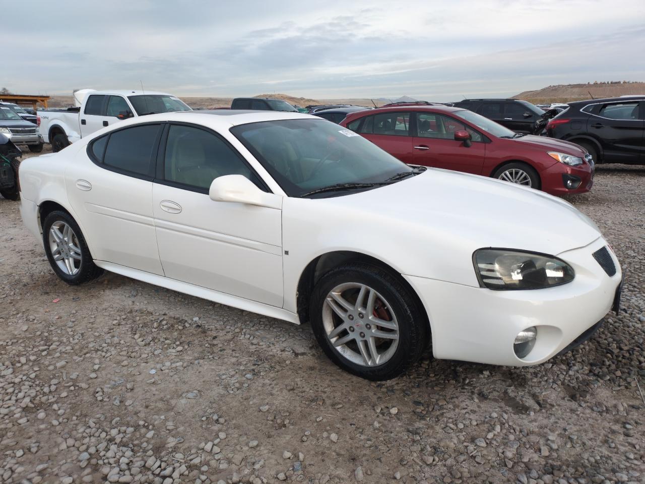 2007 Pontiac Grand Prix - Image 4