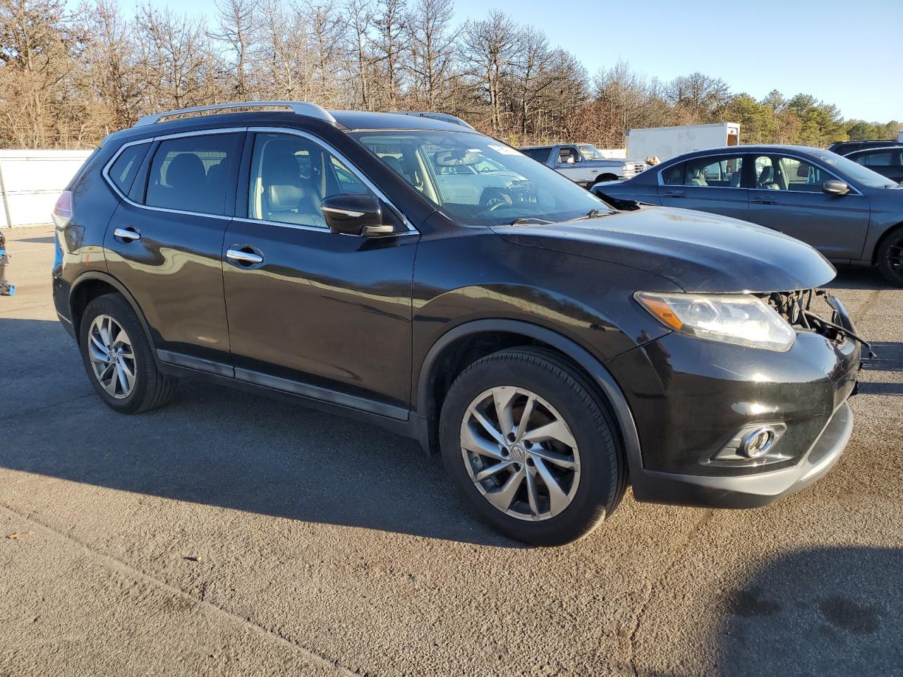 2015 Nissan Rogue - Image 4