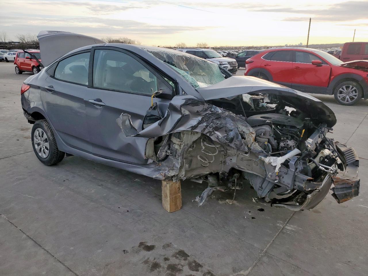 2017 Hyundai Accent - Image 4
