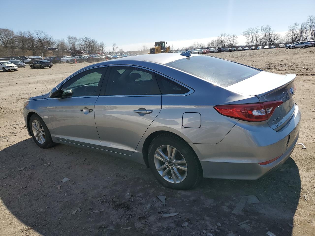 2016 Hyundai Sonata - Image 2