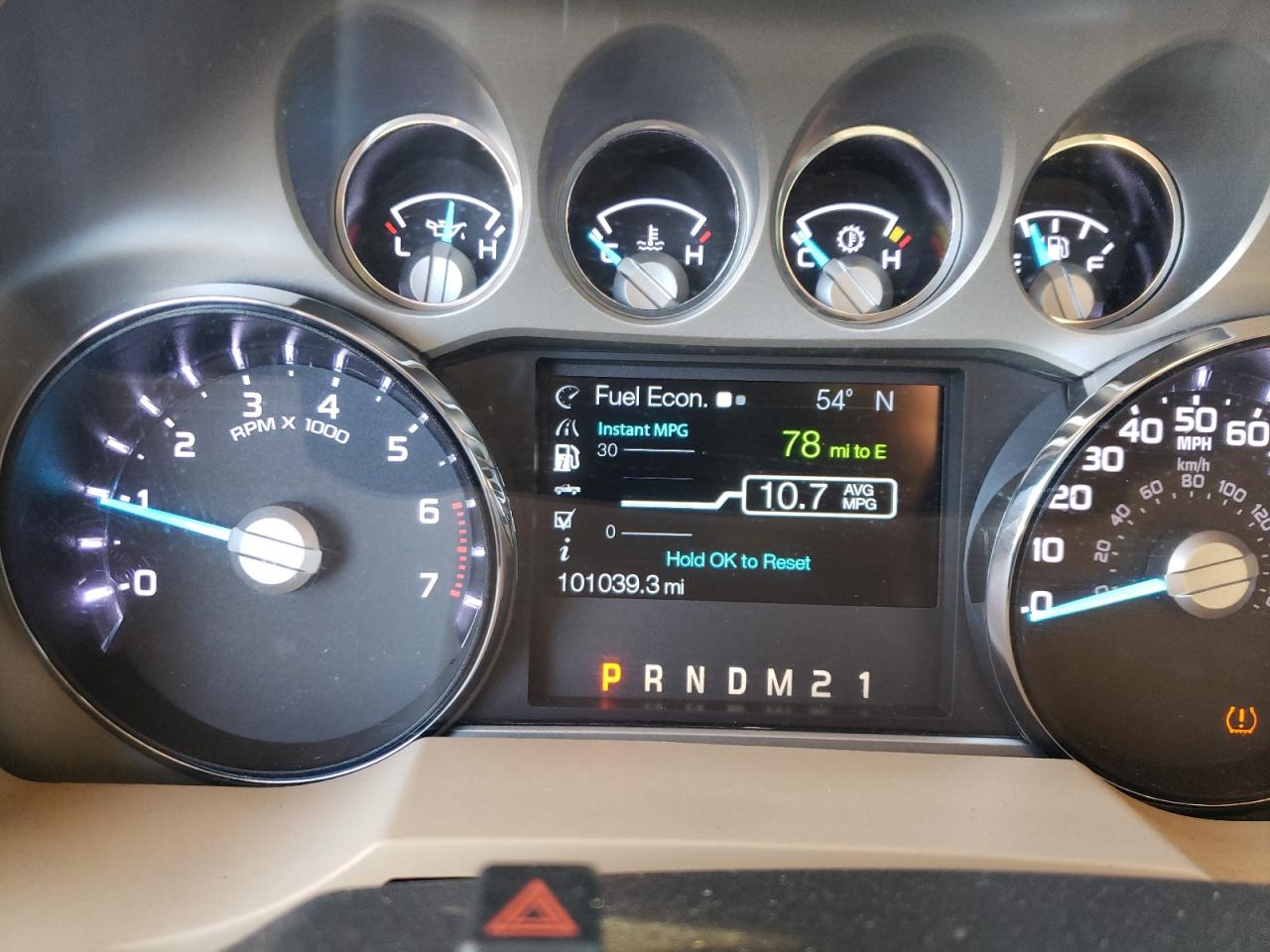 2015 Ford F250 - Image 9