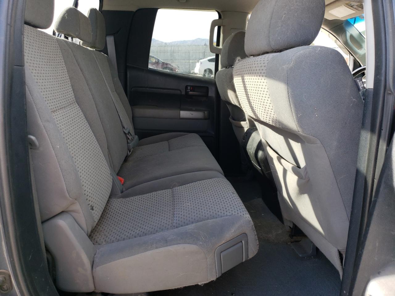 2010 Toyota Tundra - Image 10