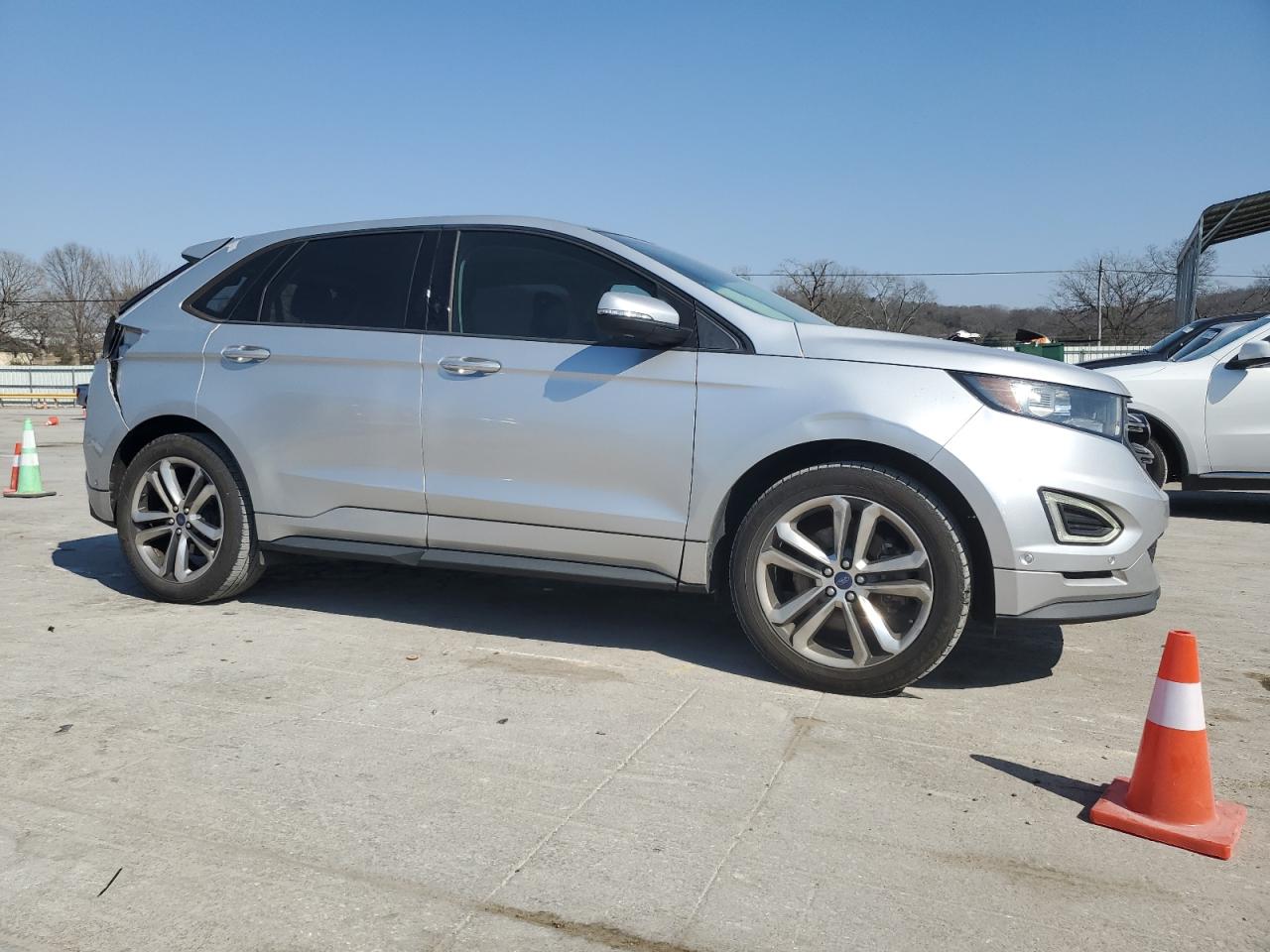 2015 Ford Edge - Image 4