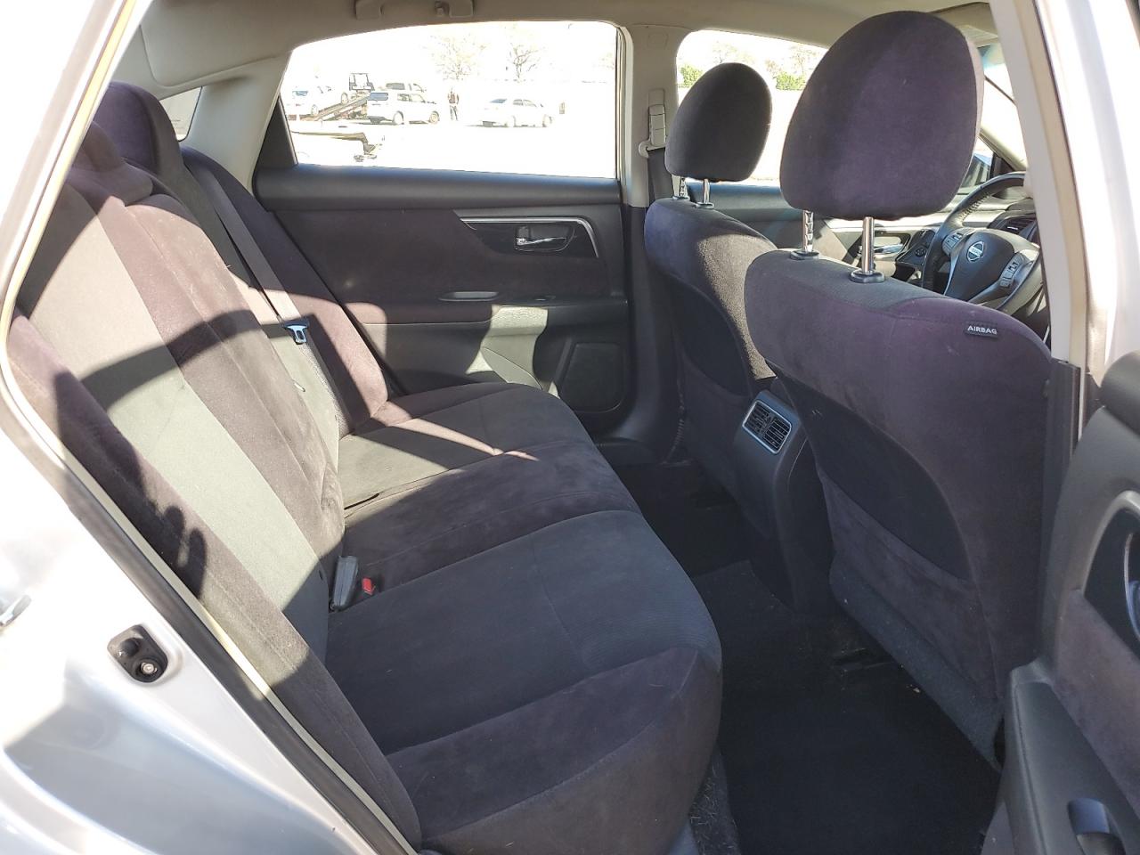 2013 Nissan Altima - Image 10