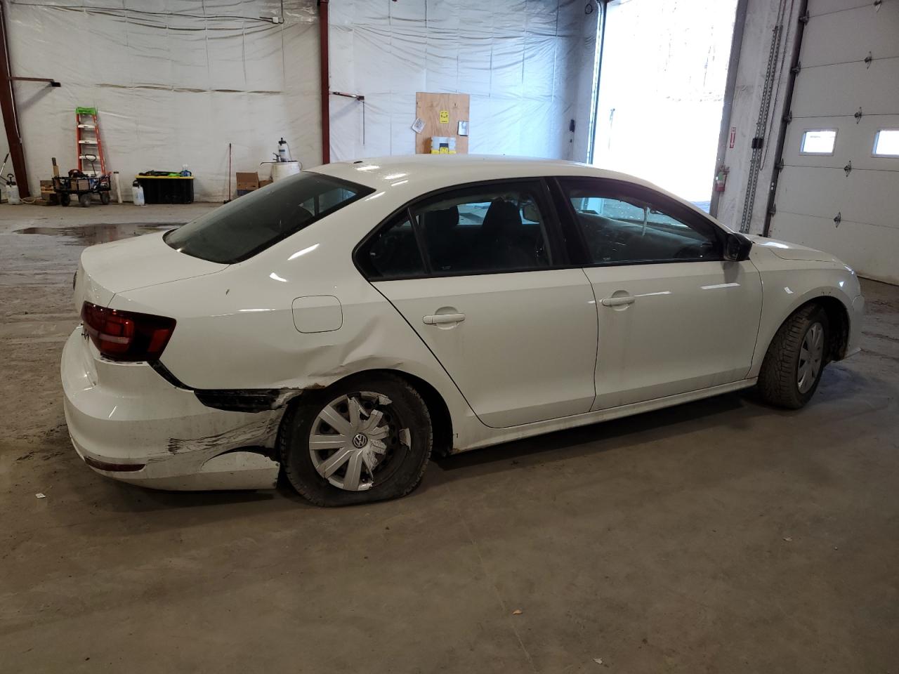 2016 Volkswagen Jetta - Image 3
