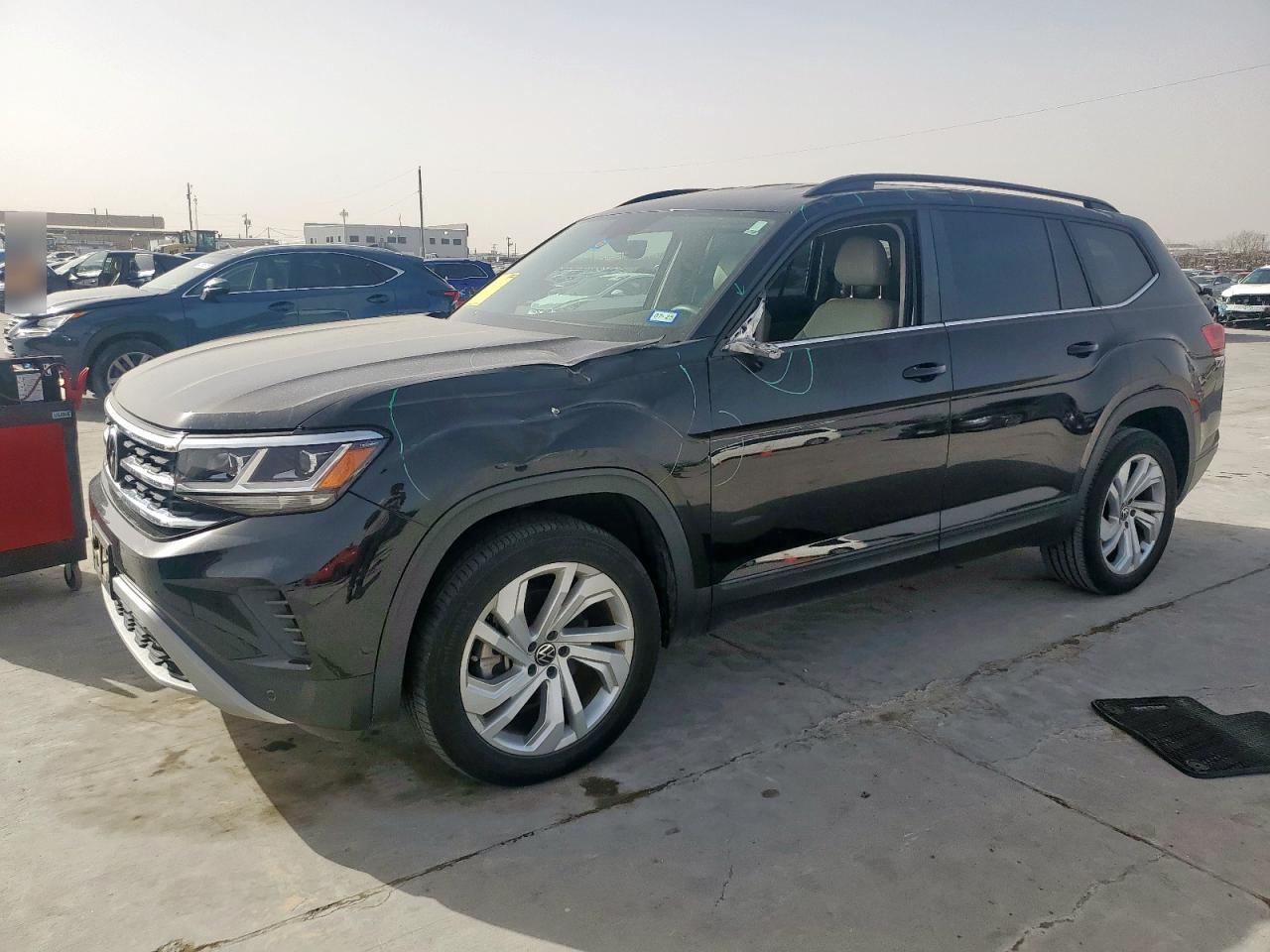 2021 Volkswagen Atlas - Image 1