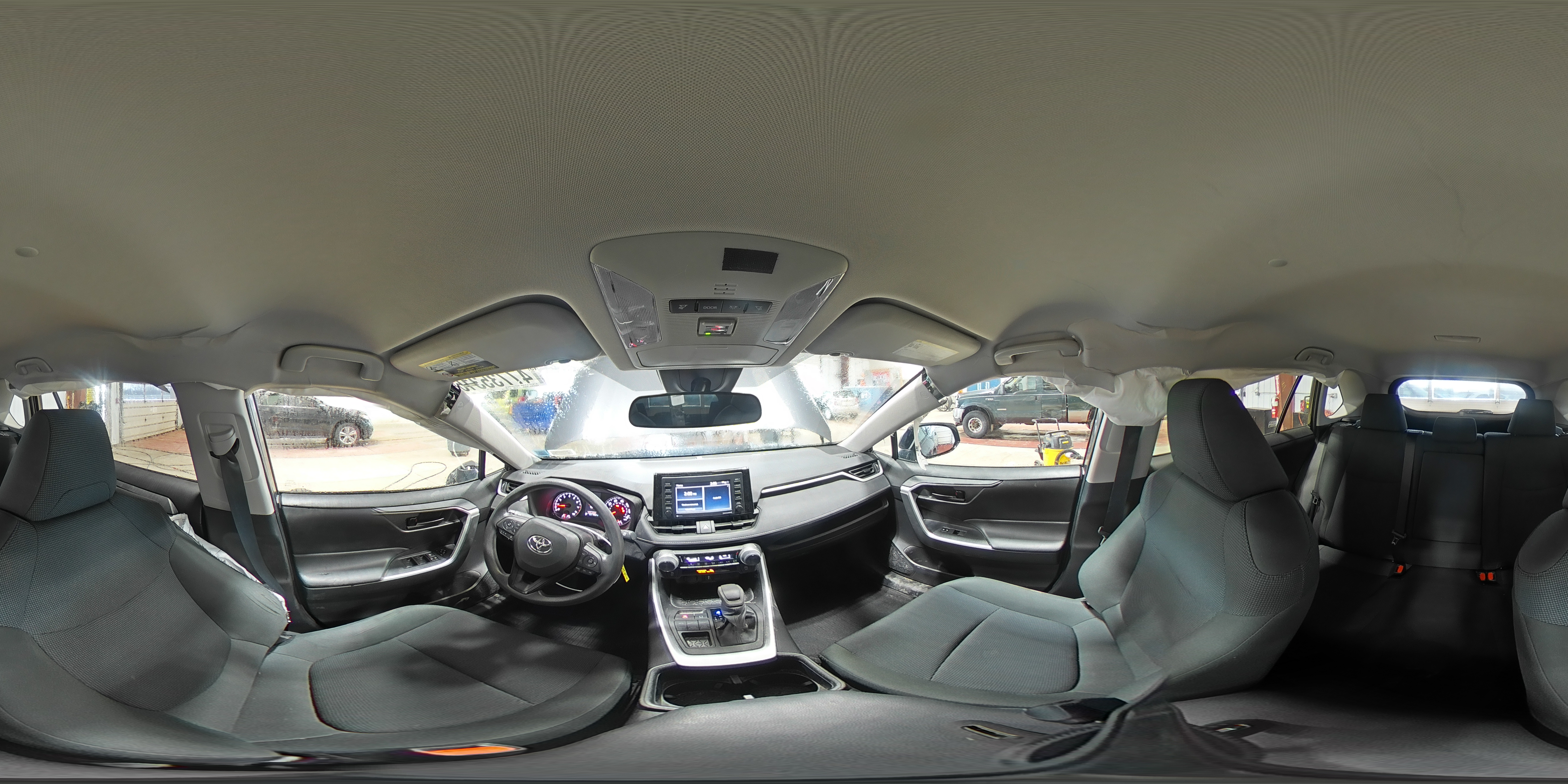 2022 Toyota RAV 4 - Image 15