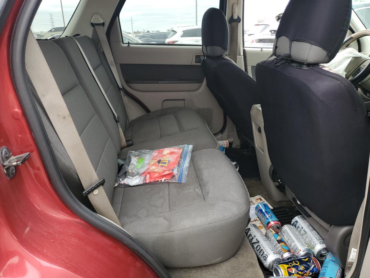 2009 Ford Escape - Image 10
