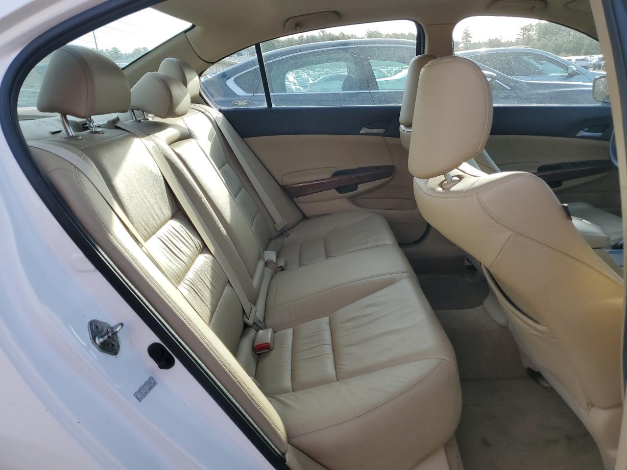 2012 Honda Accord - Image 10
